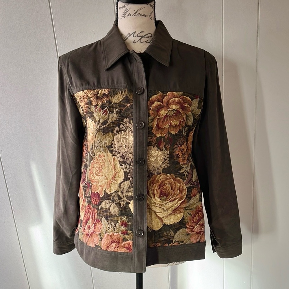 Vintage BonWorth Floral Tapestry Button Down Shirt Size Small Cottagecore